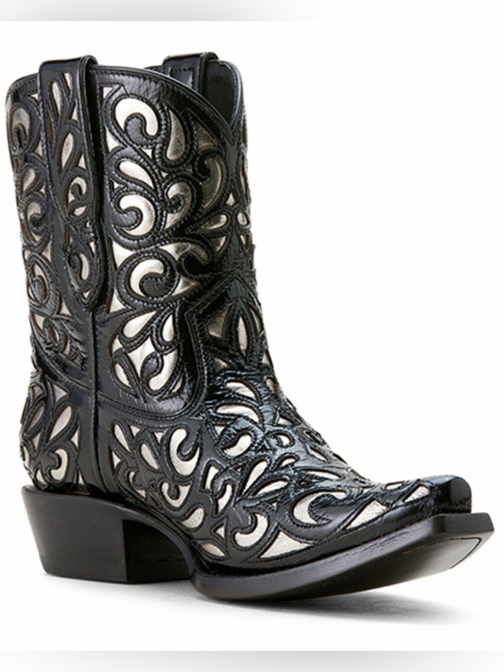 NWT ARIAT VALENTINA OUTLAY WESTERN BOOTIES - SNIP TOE Women's 7.5 / M boot